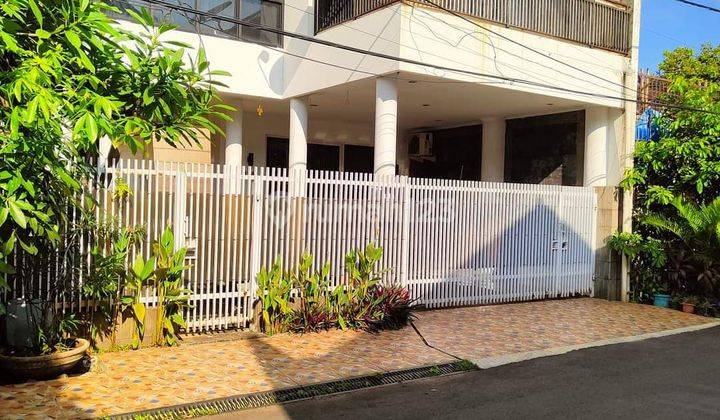 Rumah Modern Mewah Elegan, Dekat Akses Tol Dan Grand Galaxy City, Bekasi Selatan, Kota Bekasi 2