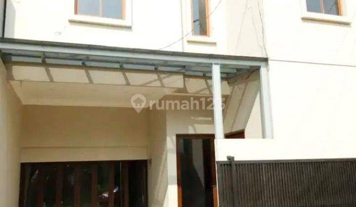 Rumah Minimalis Modern 2 Lantai, Bebas Banjir Dan Dekat Akses Tol, Jl. Dr. Ratna, Jatikramat, Jatiasih, Kota Bekasi 1