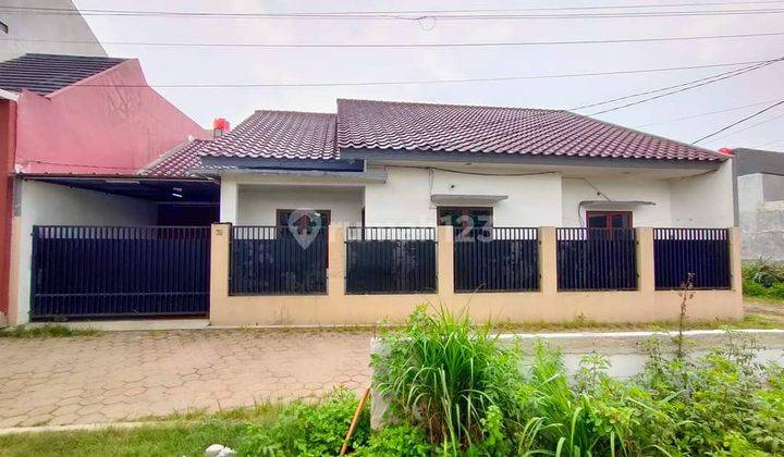 Rumah Seken Second Hook Dalam Komplek Perumahan, Dekat Akses Tol, Jalan Raya Kodau, Jatiasih, Kota Bekasi 2