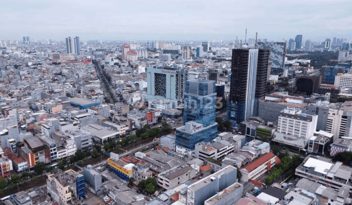 Tanah di Gajah Mada Sangat Strategis Cocok Untuk Kantor Dan Usaha 2