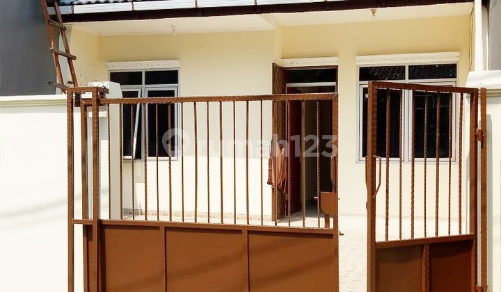 Renovated House in Gading Griya Lestari Near Kelapa Gading Ready to Occupy Renovated House in Gading Griya Lestari Near Kelapa Gading Ready to Occupy