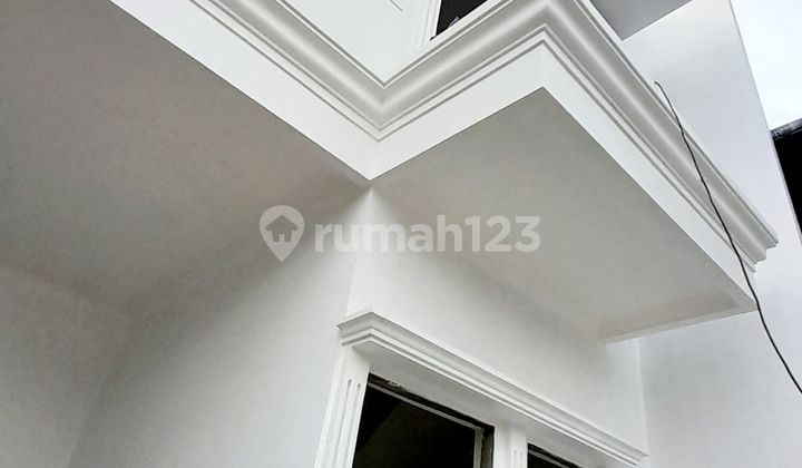 Rumah 2 Lantai Dekat Tol Mabes Tni Setu Cipayung, Jakarta Timur