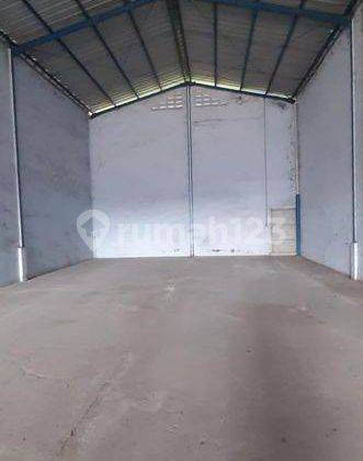 Gudang Kamal di Kawasan Bisnis Kamal Center, Jakarta Utara 1