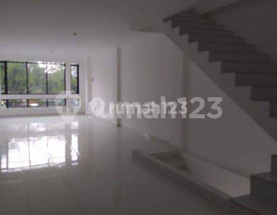 Ruko Gandeng Cibubur + Rooftop, Bangunan Baru di Cibubur 2