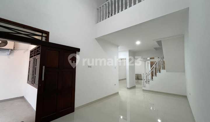 Strategis Rumah Bangun Baru di Pondok Bambu, Jakarta Timur (262) 2