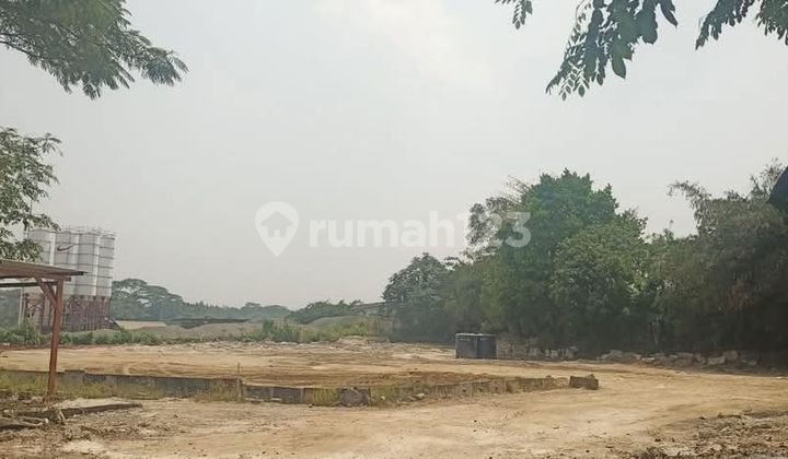 Lahan Strategis 1Ha Akses Kontainer 40feet di Cibubur, Bogor (1110) Lahan Strategis 1Ha Akses Kontainer 40feet di Cibubur, Bogor (1110)
