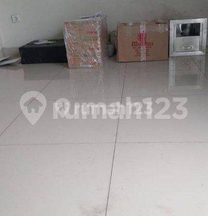 Ruko Gandeng 3Lantai di Jalan raya hankam Pondok Gede 2