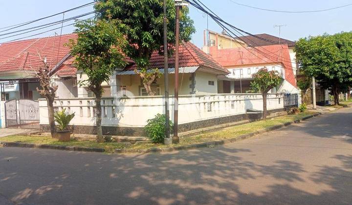 Murah Rumah Hoek 287M di Cluster Graha Kalimas, Bekasi (288)