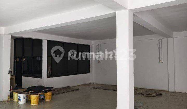 Ruko Gandeng Lebar Pinggir Jalan Sudah Renovasi di Kranji, Kota Bekasi 2