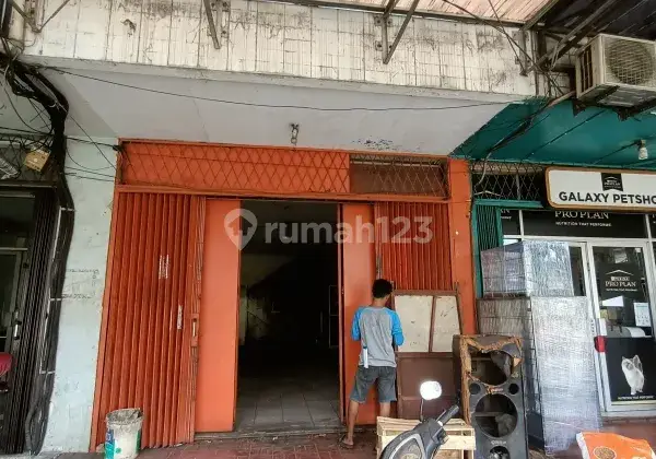 Ruko Di Pinggir Jalan Utama Galaxy Raya 2