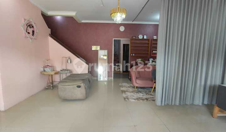 Luas + Lebar Ruko 200M Murah di Harapan Indah, Bekasi (605)