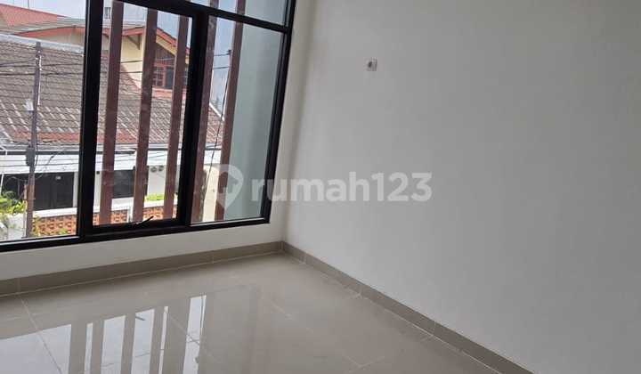 Cuma 14.6 Jt/M Rumah Hunian Baru Modern Minimalis Dekat Grand Galaxy (1384) 2