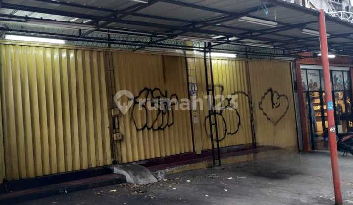 Ruko Gandeng Bkt Pinggir Jalan Raya 2 Lantai Daerah Duren Sawit Jakarta (557)