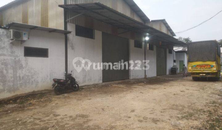 Gudang Bantar Gebang Pangkalan 2 di Sumur Batu Bekasi 1