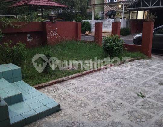 Rumah Kota Legenda 4Kt-4Km Full AC Semi Furnish di Dukuh Bima, Kota Legenda Bekasi (280) Rumah Kota Legenda 4Kt-4Km Full AC Semi Furnish di Dukuh Bima, Kota Legenda Bekasi (280)