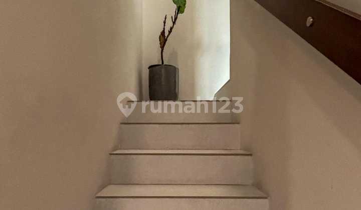 B03 Rumah Bagus Modern Tropical Bintaro Jakarta Selatan 2