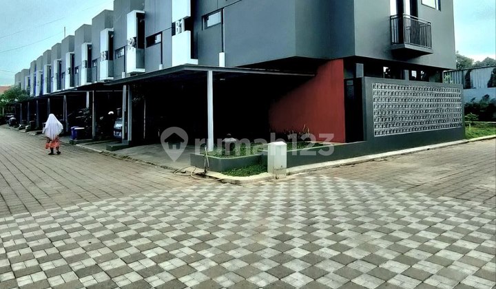 Dd354 Rumah Baru Dekat Tol di Townhouse Cipayung Jakarta Timur Dd354 Rumah Baru Dekat Tol di Townhouse Cipayung Jakarta Timur