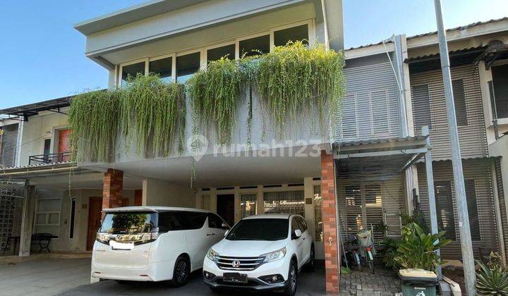 Y310 Rumah Bagus Siap Huni di Cluster Green Park Jatiwarna Bekasi