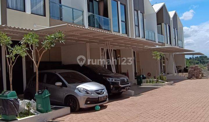 S274c Rumah Baru Hoek Ada Rooftop di Cluster Cipayung Jakarta Timur 2