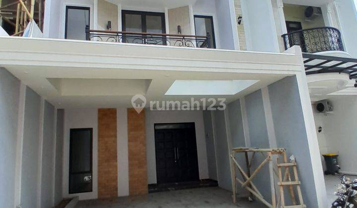 If28 Rumah Baru 3 Lantai 114 M2 di Ragunan Cilandak Jakarta Selatan 1