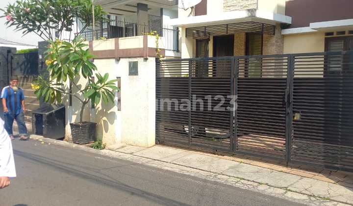 Z76 Rumah 83 m2 Murah strategis Menteng Dalam Tebet Jakarta Selatan Z76 Rumah 83 m2 Murah strategis Menteng Dalam Tebet Jakarta Selatan