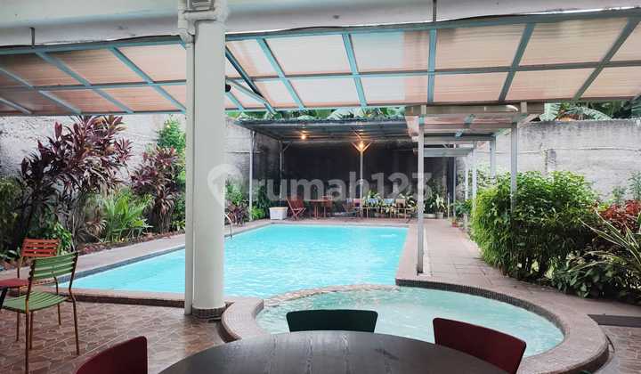 S700 House 688 sqm Villa Ambiance Private Pool Bintaro Sector 9 Tangerang