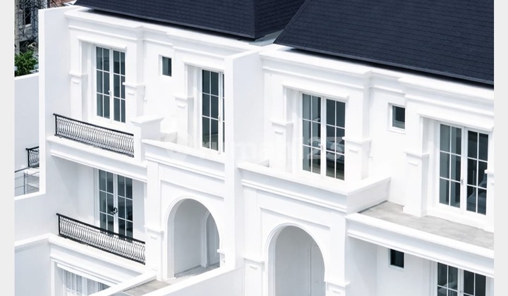 F02 Rumah Baru Mewah Private Pool Strategis Tebet Timur Jakarta Selatan