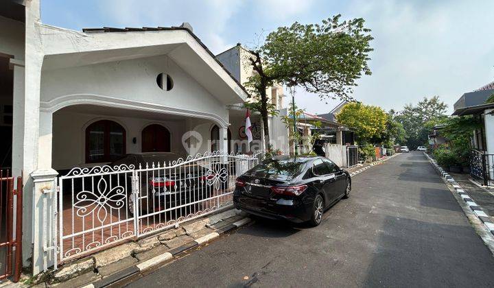 S633 Rumah Cantik Scandinavian 120 M di Sakura Regency Jatiasih Bekasi 1