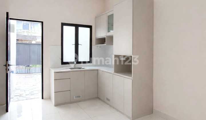 Y367 Rumah Bagus Siap Huni Baru Renovasi Kayu Putih Jakarta Timur 2