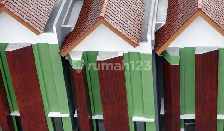 S728 Rumah Baru 3 Lantai Murah Strategis Utan Kayu Matraman Jakarta Timur