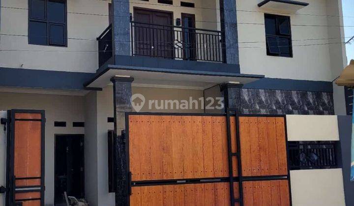 Rumah Baru 2,5 Lantai Bagus Dekat Ratna Jatibening Bekasi 1