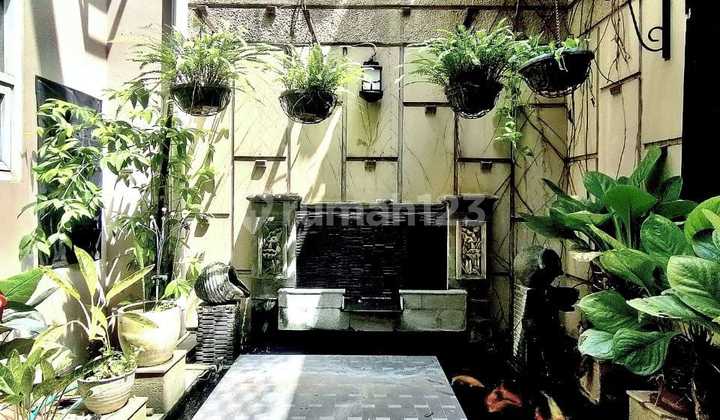 Dd353 Corner House 328 M2 Billymoon Pondok Kelapa East Jakarta 2