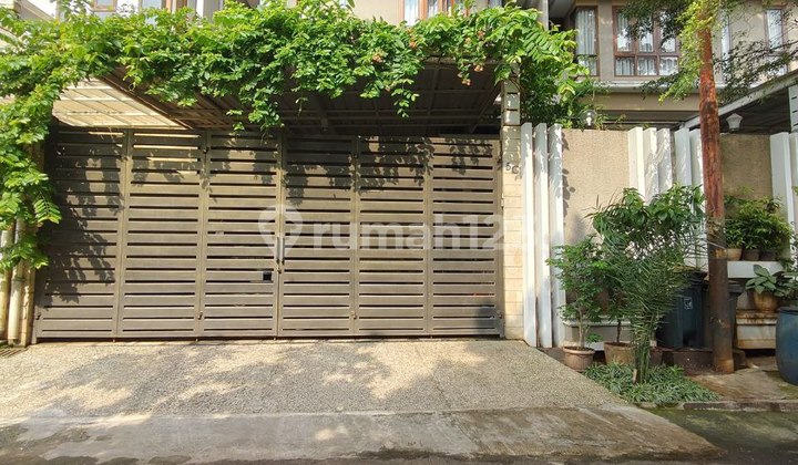 DD336 Rumah Bagus Terawat 200 m2 Cilandak Jakarta Selatan 2