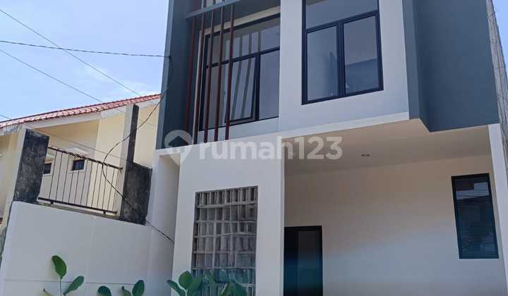 Y366 Rumah Baru Scandinavia Murah Dekat Galaxy di Jakasetia Bekasi Selatan