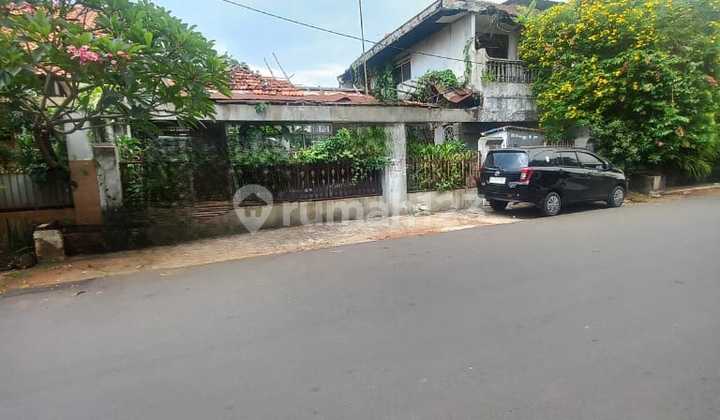 Z132 Rumah Hitung Tanah 238 M2 Strategis Tebet Barat Jakarta Selatan