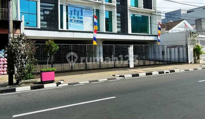 Ddb3 TURUN HARGA Gedung Baru Jatinegara 4 Lantai 382 M2 Jakarta Timur 