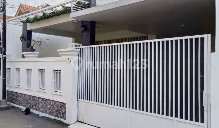 AN12 Rumah Bagus siap Huni 237 m2 Murah Utan Kayu Utara Jakarta Timur