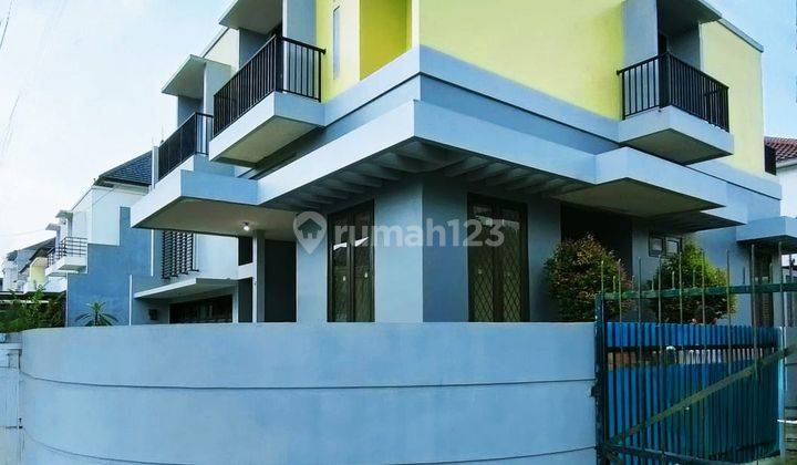 Dd184 Rumah Semi Furnished Kemang Pratama 376 M2 Bekasi 1