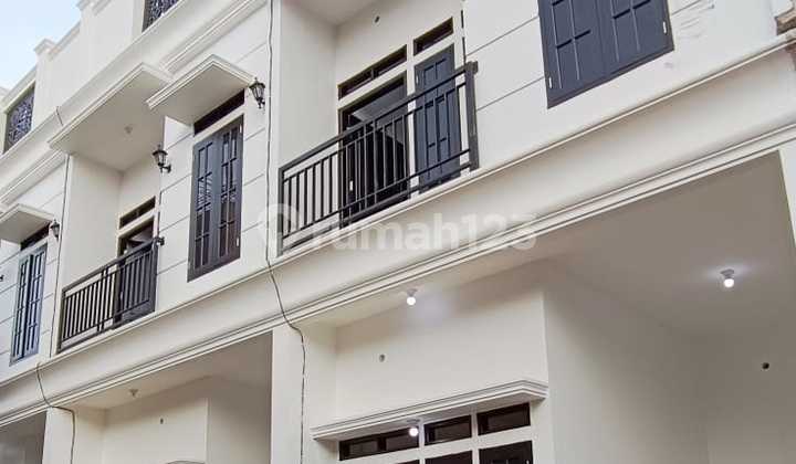 S383B Rumah Baru 3 Lantai Murah Free Biaya Batu Ampar Condet Jakarta Timur 2