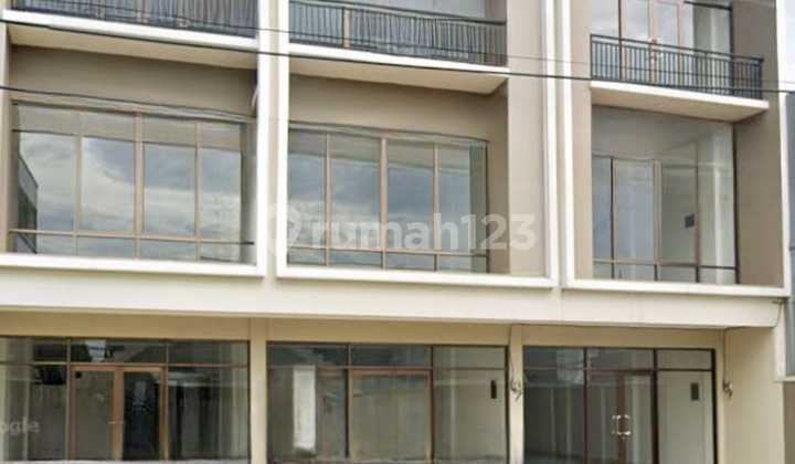 S436E For Sale Three-Story Row House Jatinegara East Jakarta 2