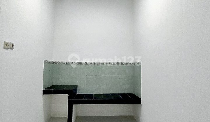 DD337 Rumah 3 lantai 200 m2 Murah Legenda Wisata Cibubur 2