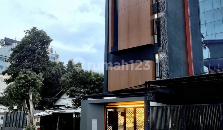 Dd357 New 5-Storey Strategic Boarding House in Salemba Senen, Central Jakarta 2