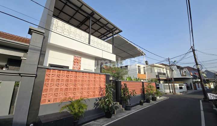 S641A Nice Corner House 154 m2 Abadi Complex Duren Sawit East Jakarta