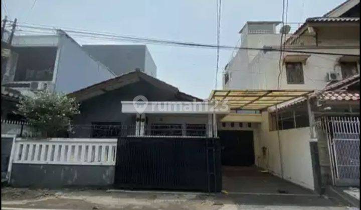 Nd99 Rumah 1,5 Lantai Pinggir Jalan 179 M2 Tebet Timur Jakarta Selatan 2