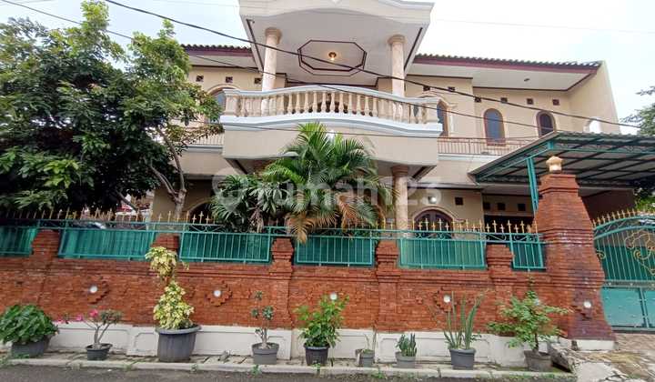 S726 Rumah Kokoh Hoek 208 M2 Murah Pondok Kelapa Jakarta Timur