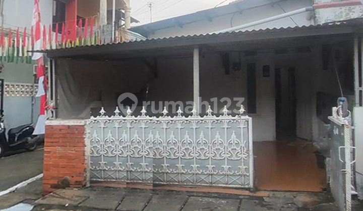 Strategic Complex for Rent on Jl Lebar Kranji Bekasi Near LRT Station Toll Strategic Complex for Rent on Jl Lebar Kranji Bekasi Near LRT Station Toll