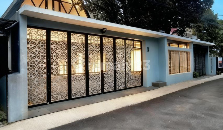 Semfurn Luxury Strategic 3F Modern Street Wide Cijantung East Jakarta 2