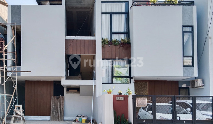 Ready Cluster Stratgis Modern Btmerah Duren Sawit LRT Tol Jakarta