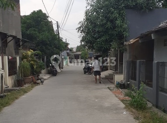 For Rent Strategically Located on Jl Lebar Kranji Bekasi Near Station Toll LRT