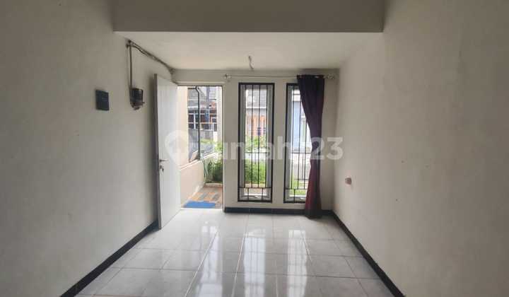 Dsewa Cluster Strtgis Moden Jl Lbr Kitchen Stasiun Kranji Tol LRT 2